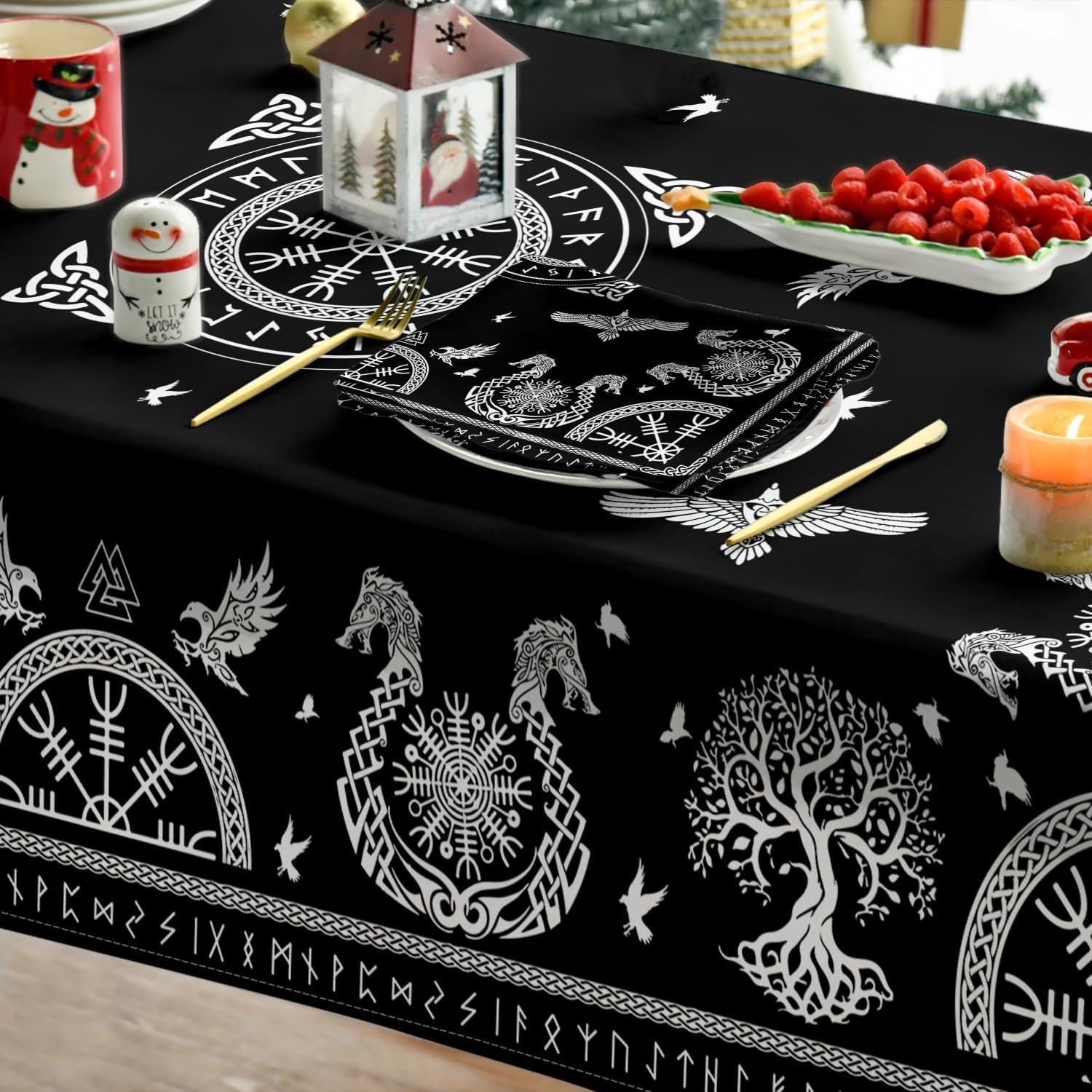 Black Viking Raven Helmet of A - Board Game Vikings 评论和价格