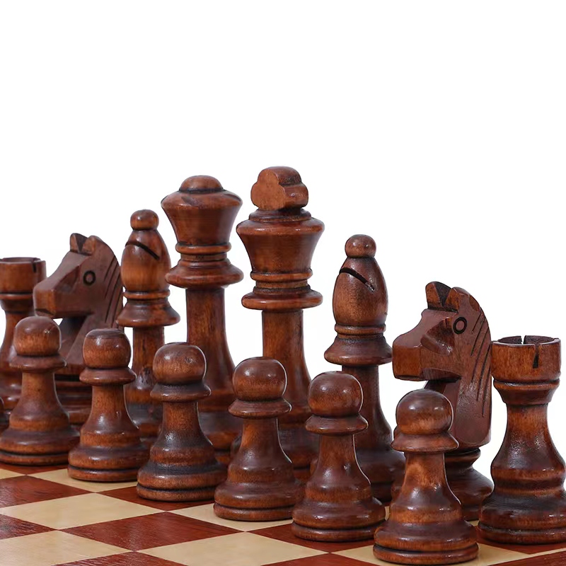 32 Pieces Wooden Chess King He - Magnetic Travel Chess 评论和价格