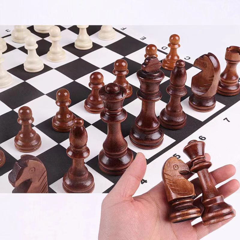 32 Pieces Wooden Chess King He - Magnetic Travel Chess 评论和价格